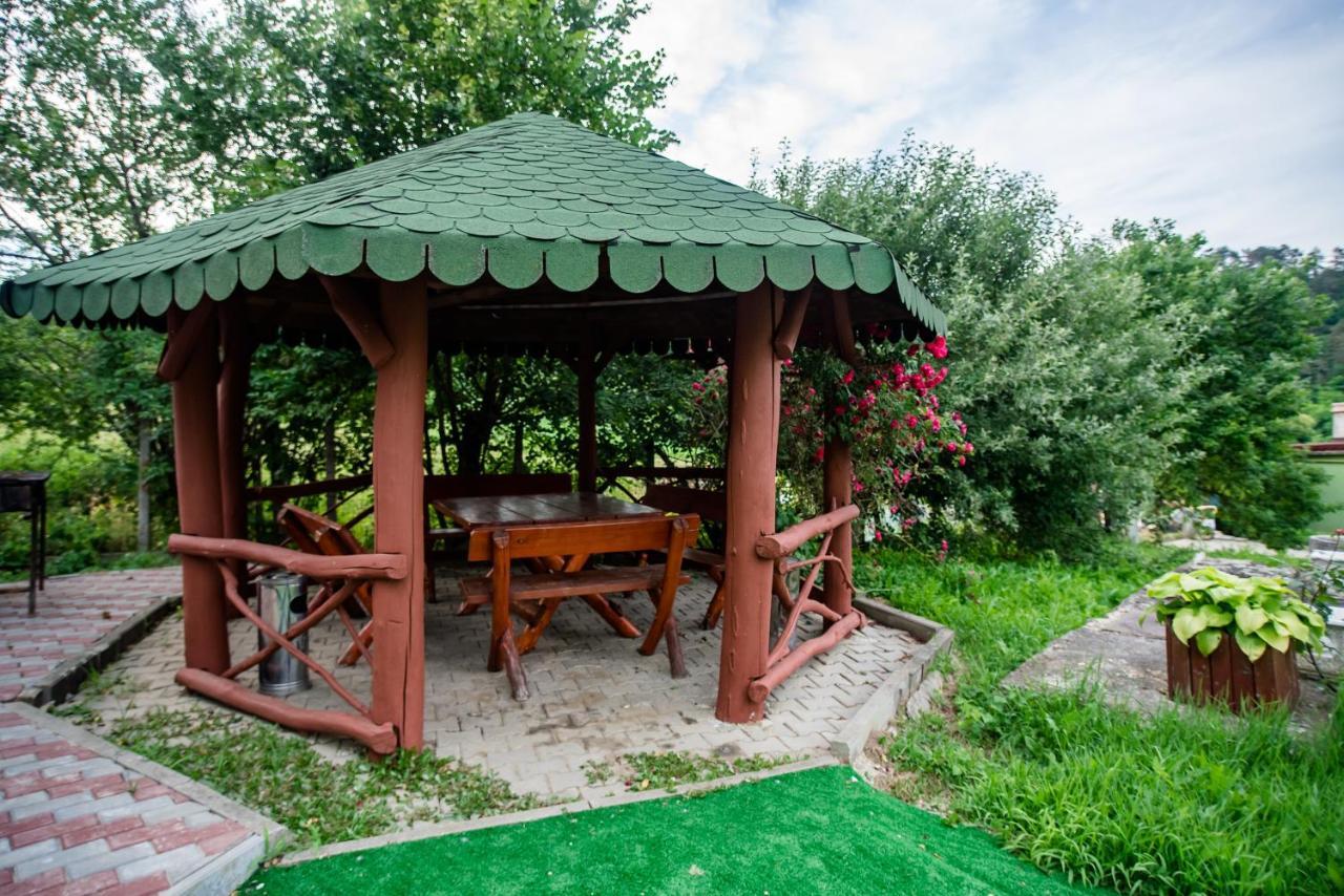 Hotel Marion Poiana Dumbraveni  Экстерьер фото