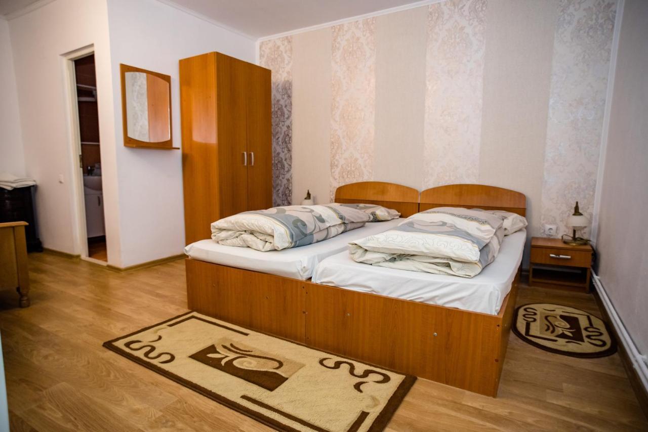Hotel Marion Poiana Dumbraveni  Экстерьер фото